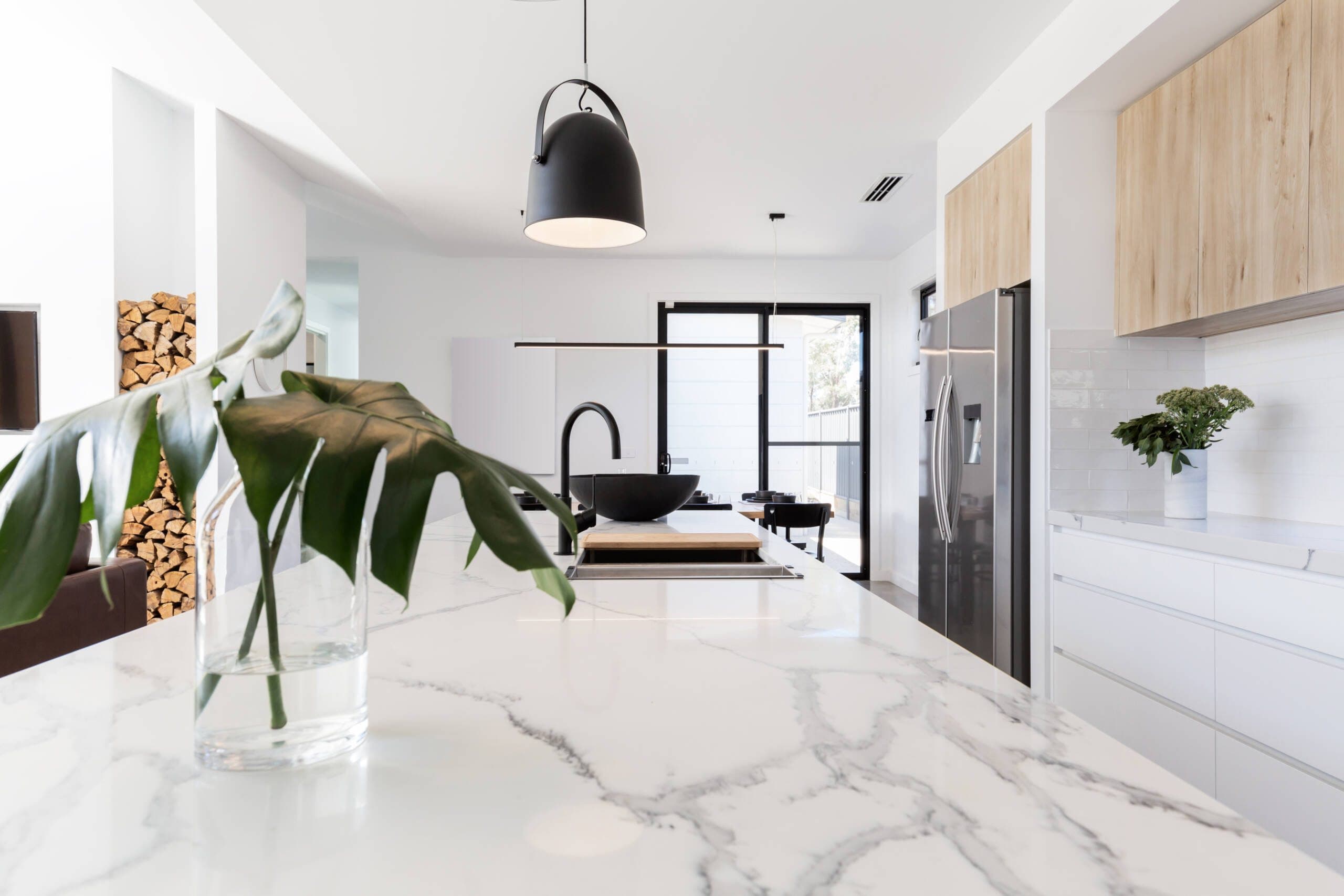Luxury kitchen restoration with quartz countertops in Southlake, Texas