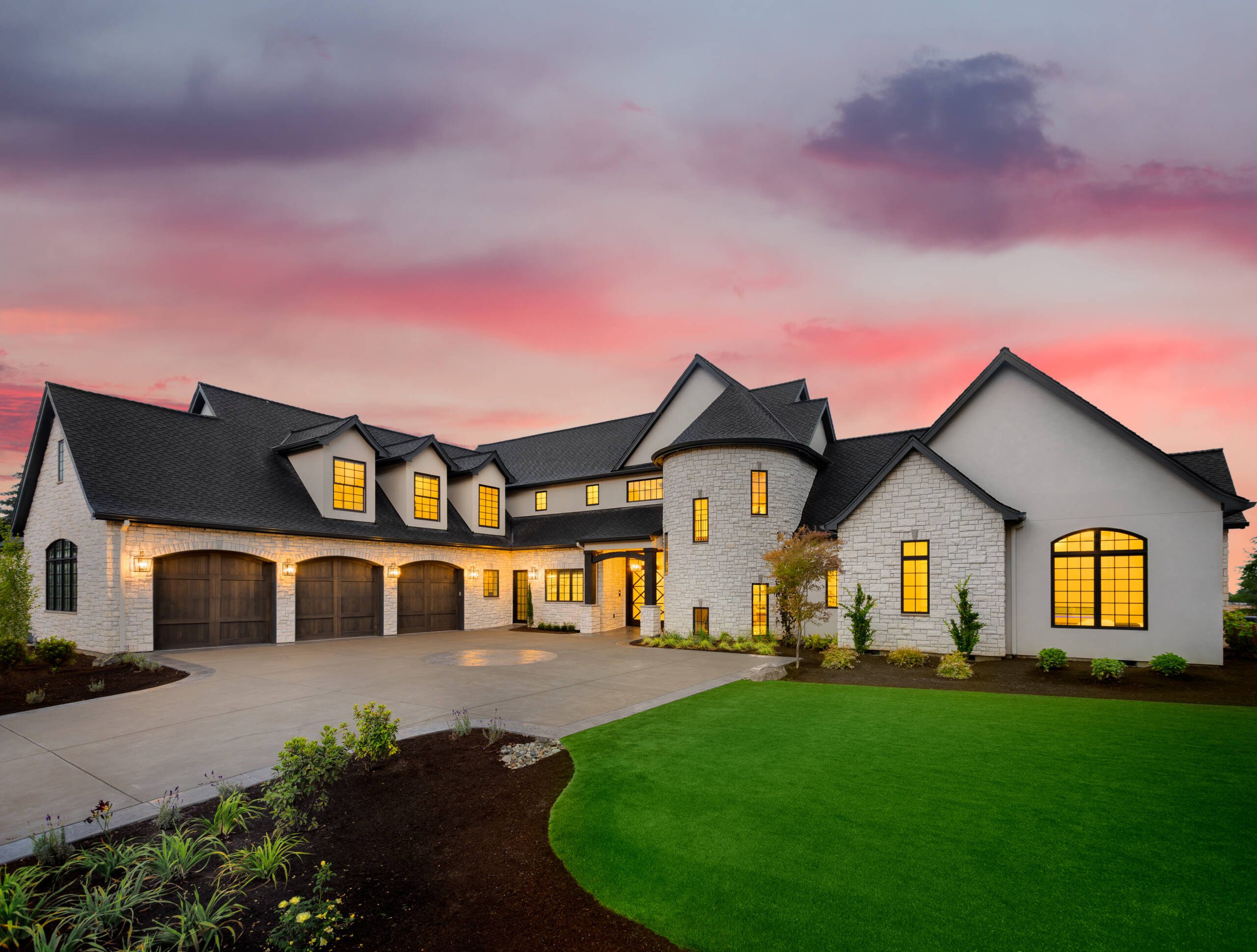 Designer shingle, metal, tile, and TPO roofing systems in North Texas