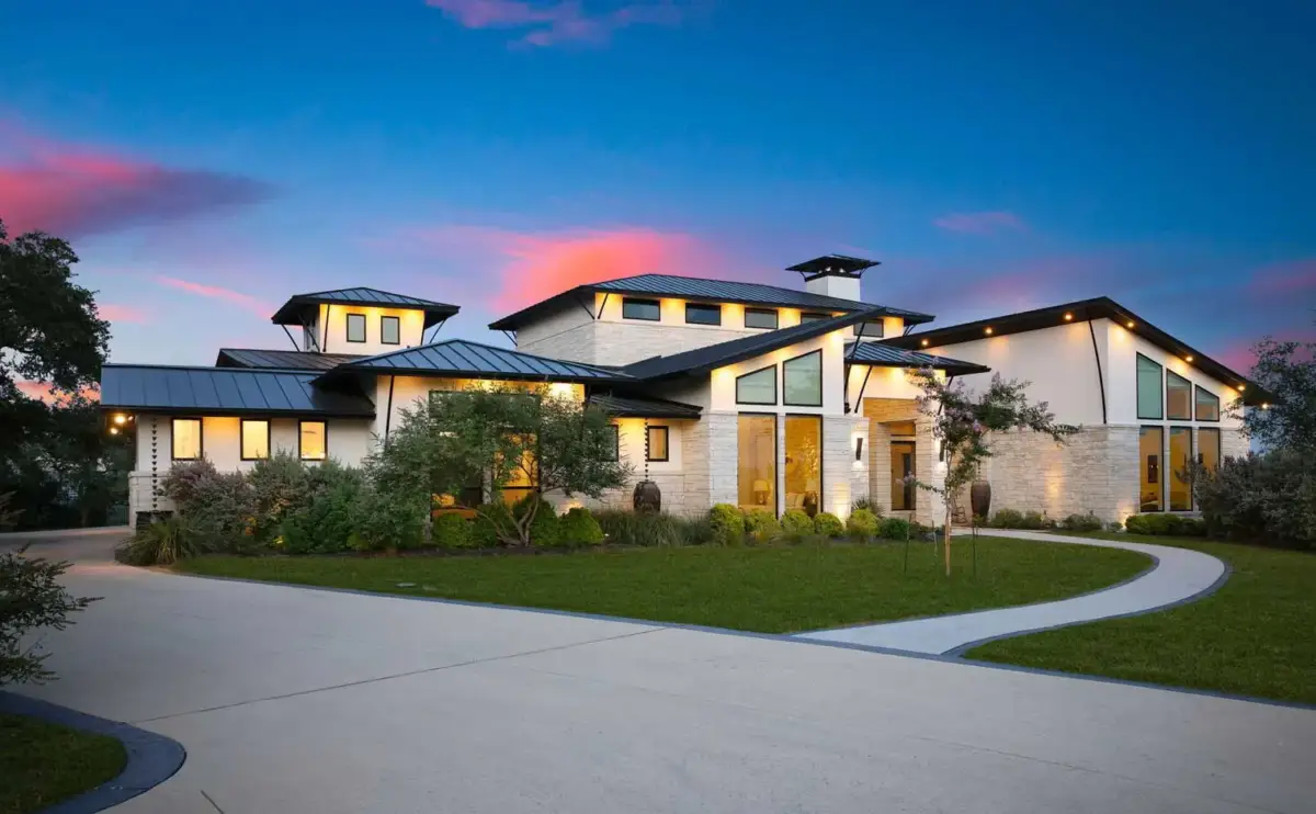 Luxury custom home exterior in Southlake TX by Compassion Construction